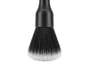 Close-up of the very soft brush bristles