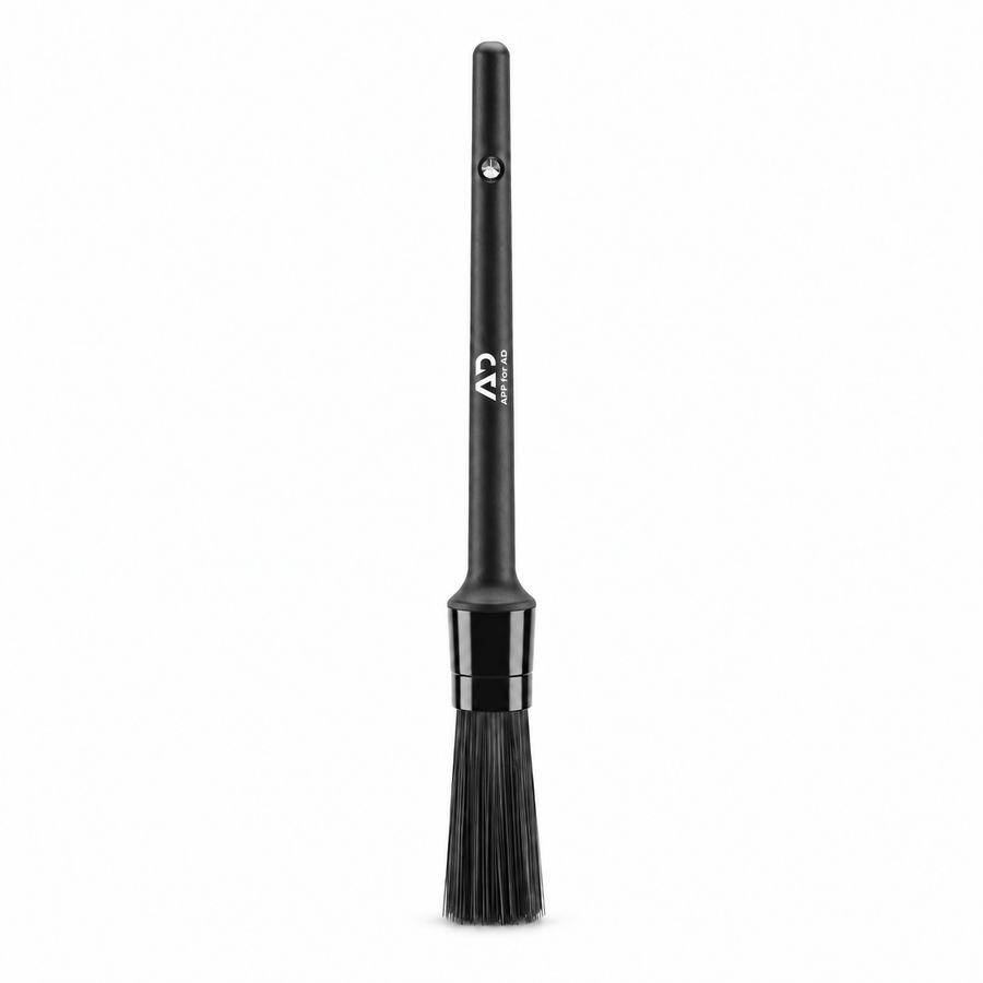 APP for AD Precision Detailing Brush on white