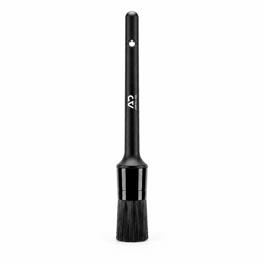 APP for AD Universal Detailing Brush on white